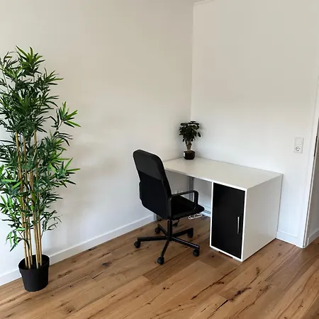 Newly Renovated In Ideal Location