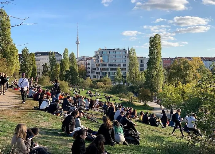 Newly Renovated In Ideal Location * Berlin